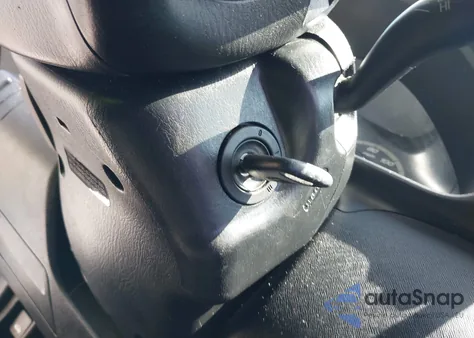 2002 Honda Cr-V z USA, uszkodzony, nr VIN JHLRV68452C015670